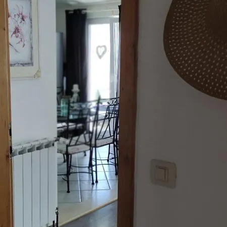 Dane Apartment